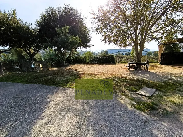 GRAN CASA A 3 MIN DE LA CIUDAD — 39