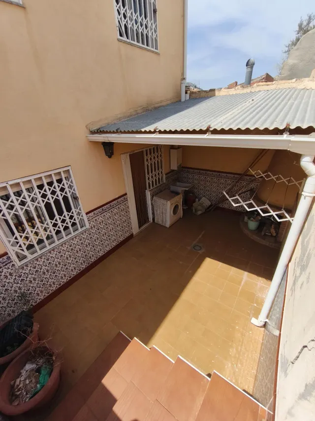 SE VENDE DÚPLEX EN RICOTE — 11