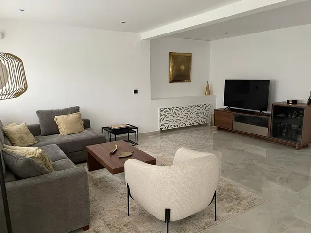 Vivienda de lujo. Recien reformada en el año 2022- — 36
