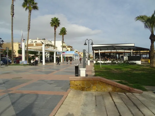 Estudio con encanto en La Carihuela, Torremolinos, - foto 5