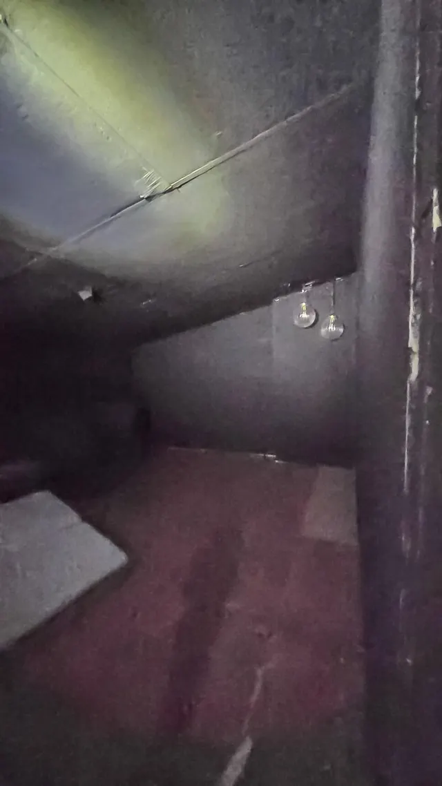 Gran nave en Peñacastillo. — 33