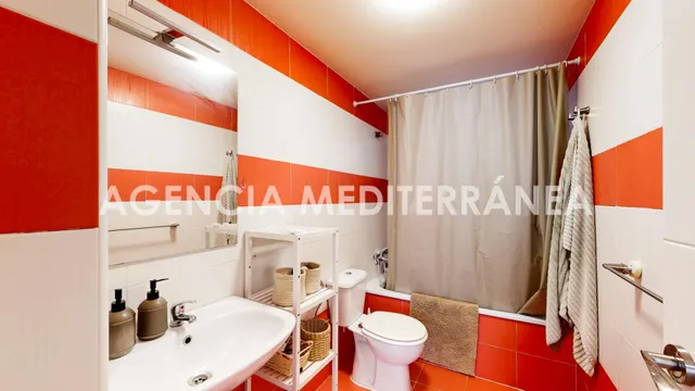 AMPLIA VIVIENDA DE 3 habitaciones JUNTO AL MERCADO MUNICIPAL DE PICASSENT — 22