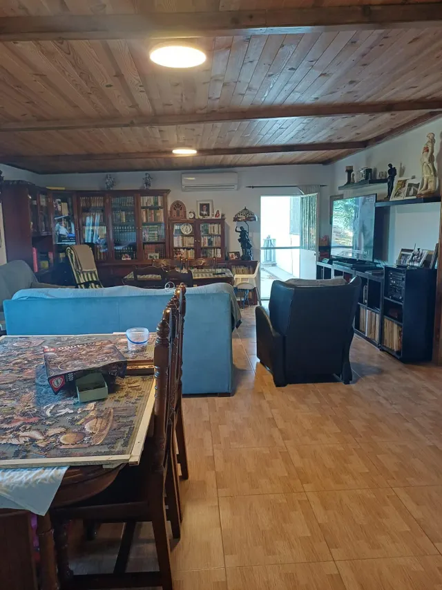 Casa con amplia parcela y piscina en torrecera — 13