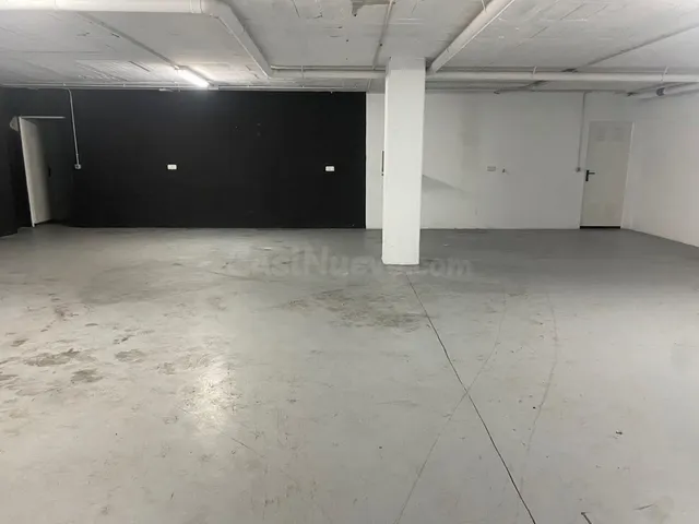 Local comercial 1 habitación 223m² en venta - Marbella - foto 3