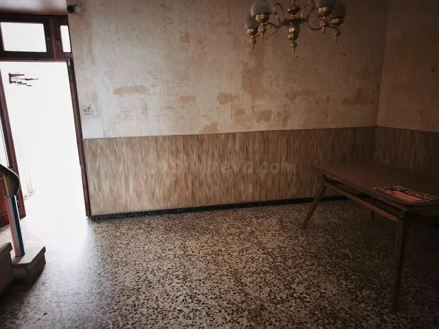 Oportunidad en Almansa: Casa para Reformar en San Roque por  - foto 3
