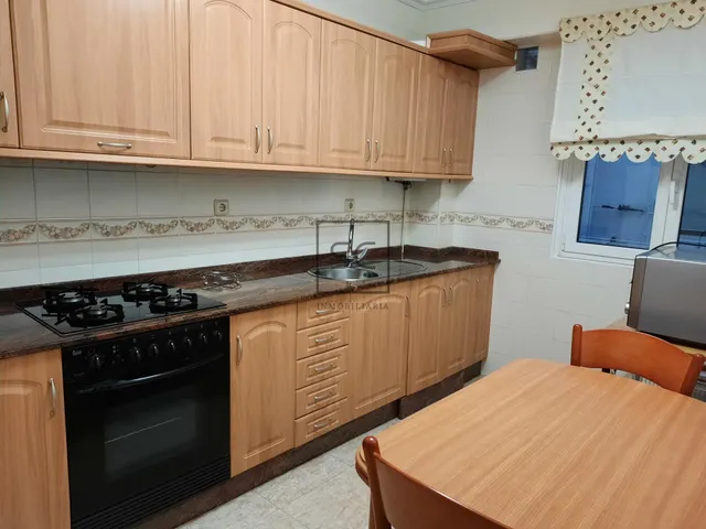 Piso amueblado en Carretera de Castilla, Portanova, Ferrol — 10