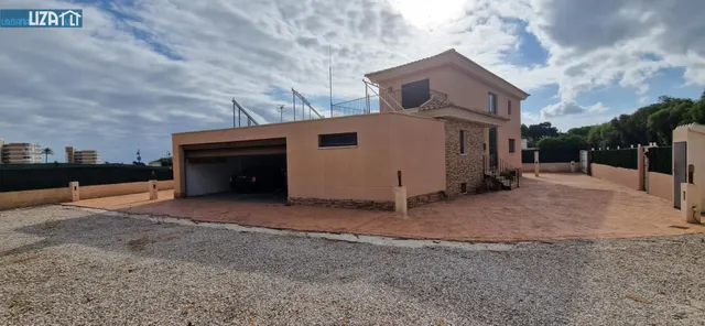 Espectacular Chalet de Lujo en la Exclusiva Urbanización Llop Mari — 21