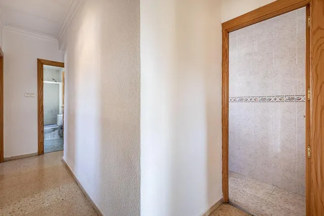 Magnífico piso ideal para invertir o para vivir sin vecinos y con vistas despejadas. — 11