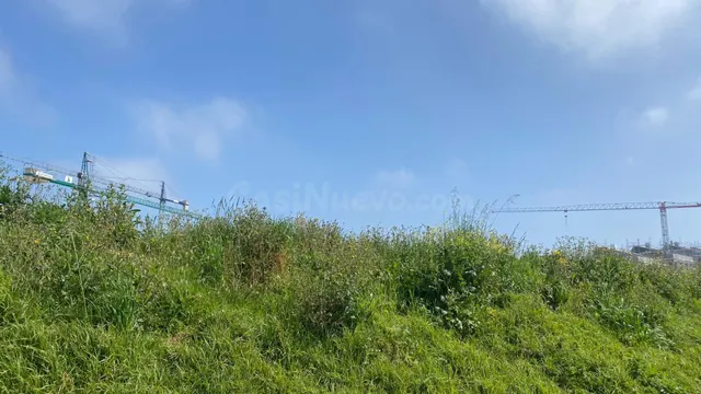 SE VENDE SUELO EN MAOÑO