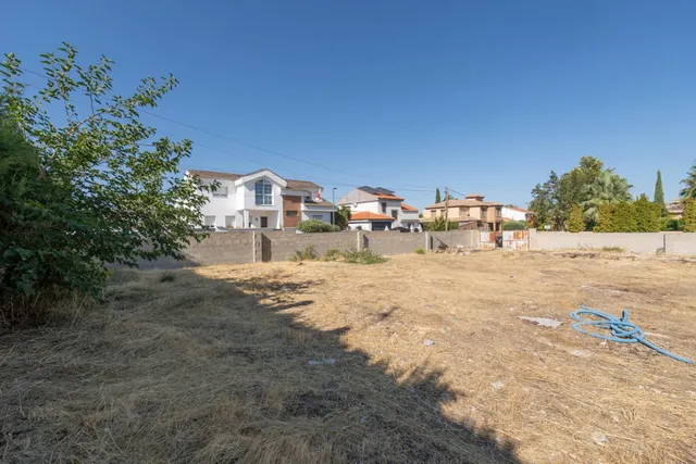 Magnífico solar de 1.002 m2 destinado a chalets individuales en la Urbanización Molino Ato de Otura — 27