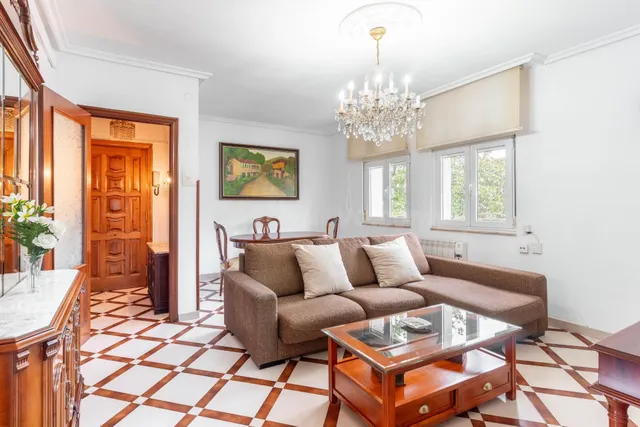 PISO PARA ENTRAR A VIVIR DE 3 H CON AMPLIO SALÓN, BALCÓN Y A