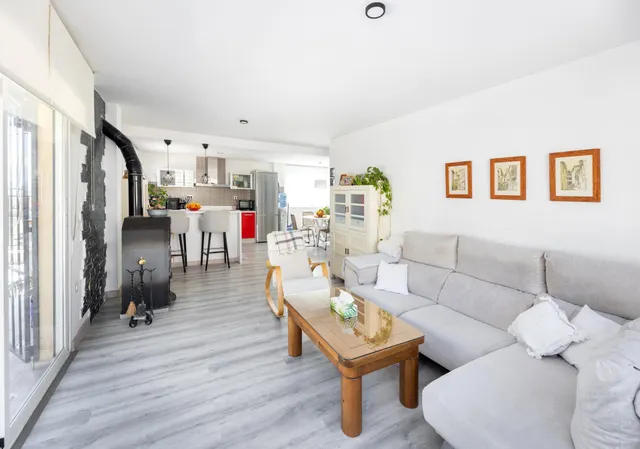 Bonita Casa en Nivar — 19