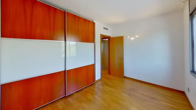 Alquiler piso de tres habitaciones en Gavá Mar — 18