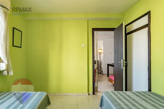 Dos apartamentos en uno, con espectaculares vistas al mar, junto al puerto deportivo de Estepona — 24