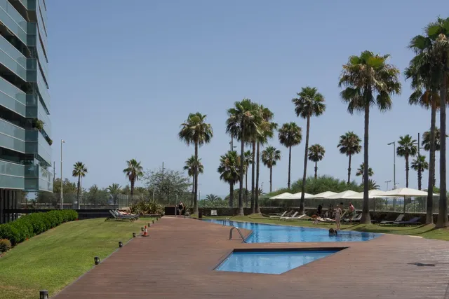 ÁTICO DÚPLEX DE LUJO CON PISCINA PRIVADA Y VISTAS PANORÁMICAS EN DIAGONAL MAR — 21