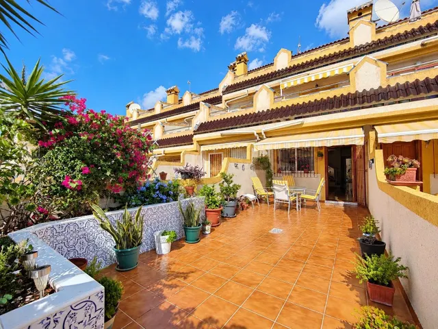 Adosado 3 habitaciones 95m² en venta - Los Almendros-La Flor