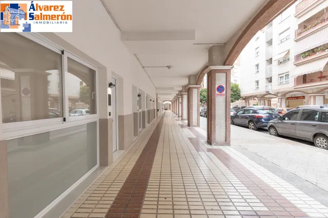 MODERNO ESTUDIO TIPO LOFT EN URBANIZACIÓN VILLA PINEDA - ZONA VILLAREJO — 18
