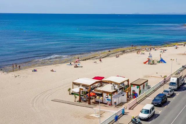 Fantastico apartamento totalmente reformado, idoneo como vacacional o para vivir todo el año — 49