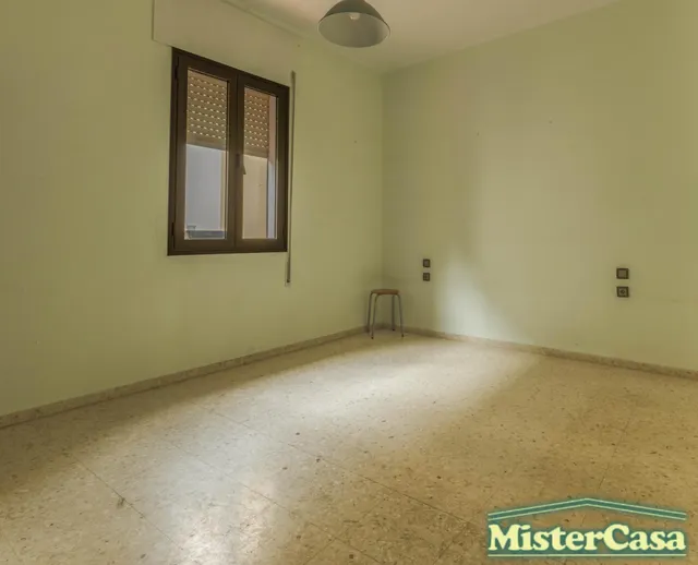 Piso Amplio en Pleno Barrio de Santiago 3 dormitorios y 2 baños — 6