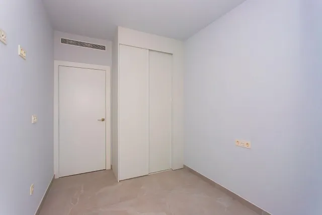 Apartamento 2 habitaciones 83m² en venta - Playa del cura — 23