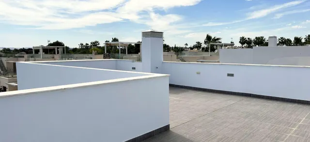 Exclusivas Villas de Obra Nueva en Ciudad Quesada – Diseño, Confort y Ubicación Privilegiada — 3