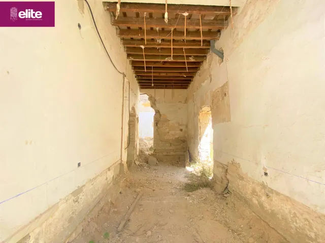 OPORTUNIDAD DE INVERSION MAGNIFICO PALACETE SEÑORIAL  EN EL CENTRO — 26