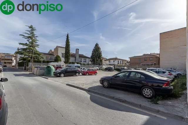¡Oportunidad única! Solar en venta en Churriana de la Vega - foto 4