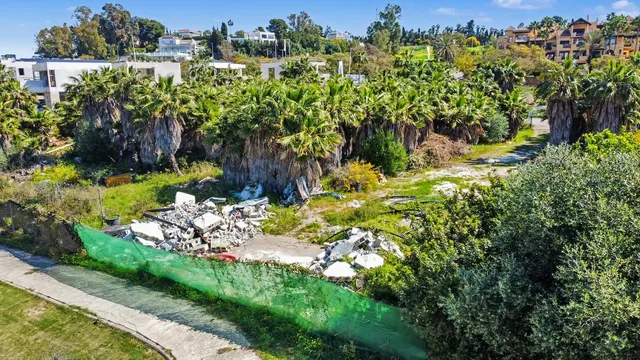 Parcela 2000m² en venta - Costa Del Sol — 17