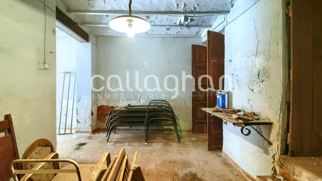 Vivienda tradicional con gran potencial en el corazón de Chi - foto 3