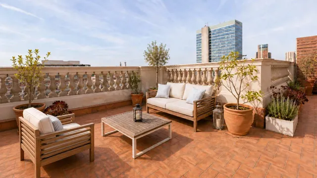 Inmobiliaria en Barcelona. Atico en Diagonal Turó Park - foto 3