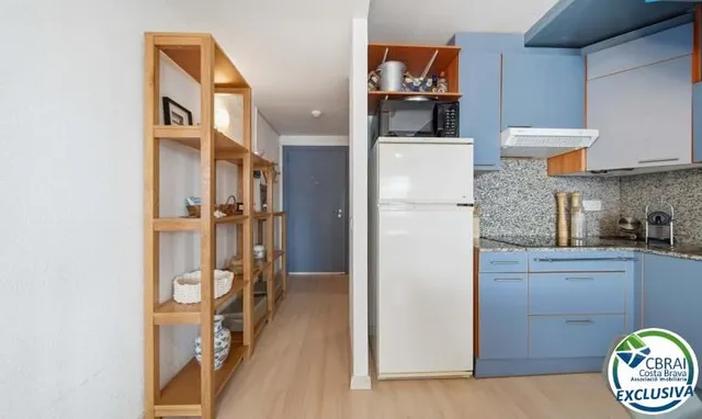 Ático de 61 m2, con 60 m2 de terraza-solarium, LICENCIA TURISTI. — 31