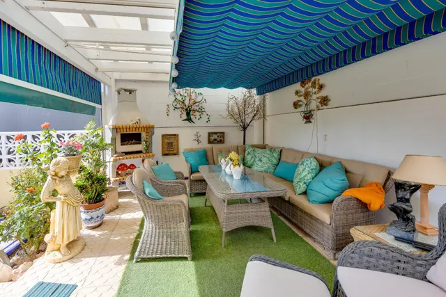 Venta de Villa Independiente con piscina Villamartín Orihuela Costa — 17