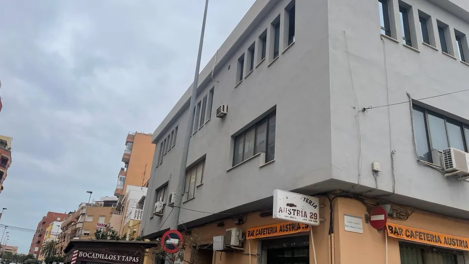 Se vende oficina en Puerto de Sagunto
