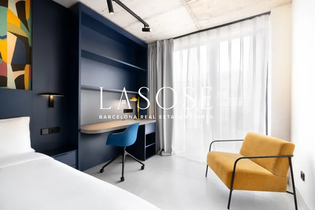 Precioso studio en un lujoso coliving a pocos metros de la playa de Bogatell — 8