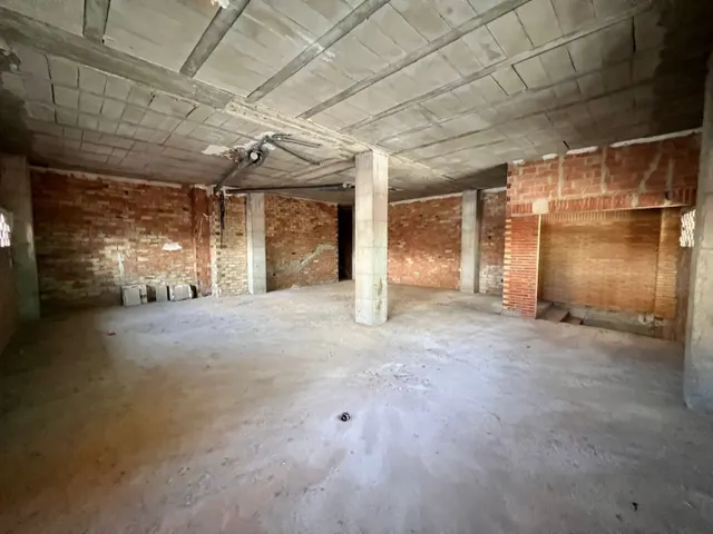 LOCAL COMERCIAL EN ALQUILER EN EL CENTRO DE LA UNÓN — 10