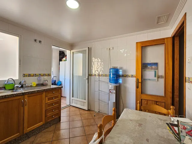 Piso vpo de 3 habitaciones con garaje y trastero en la zona norte de san vicente del raspeig — 9