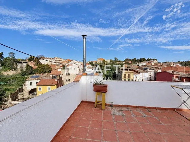 No es una casa más. Es una vivienda de 1880 con carácter. - foto 5