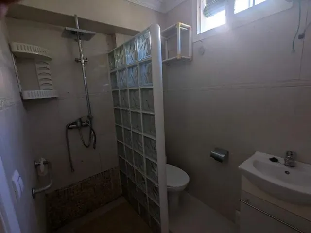 Piso en venta en Plaza Francisco Muñoz Kirri — 9