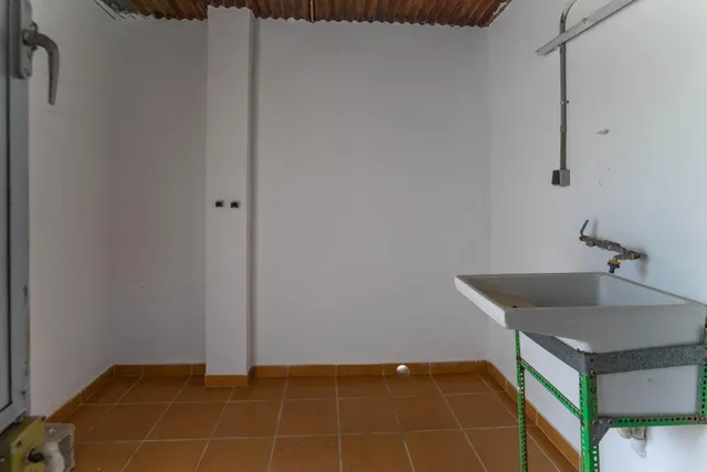Exclusivo Chalet en Alhaurín el Grande con Piscina y Amplias Vistas — 43