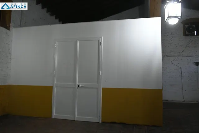 Bodega a la venta de 800 metros cuadrados — 11
