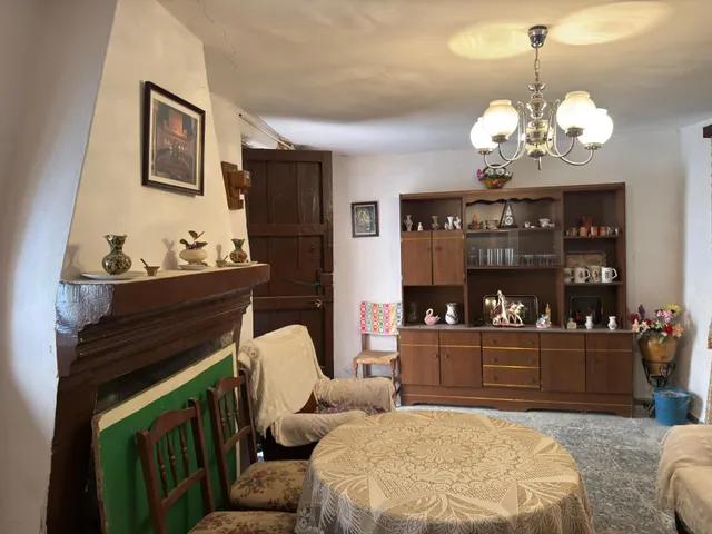 Casa de pueblo en restabal ( el valle) — 8