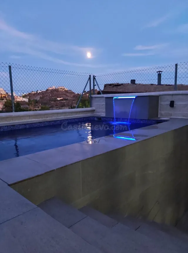 PISO CON PISCINA EN LOS COLLADOS — 2