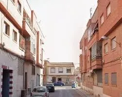 ¡Rebajado! PISO OCUPADO POR PERSONA SIN JUSTO TÍTULO ESTE IN