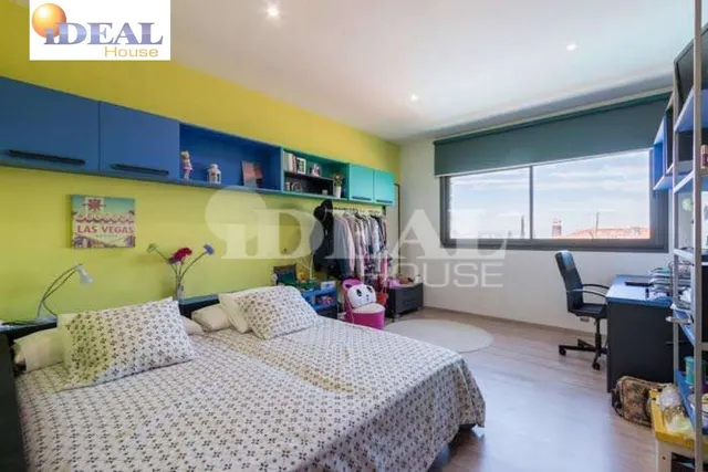 Ref.: A8488G7. Increible chalet de lujo y diseño, parcela 1500 m2,  piscina propia, pista de padel. — 24