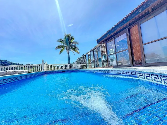 Hermosa casa en el campo, con vistas espectaculares al mar y - foto 2