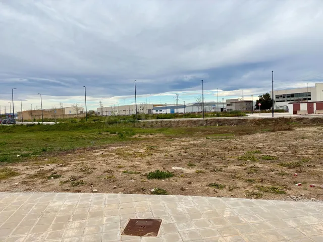 Oportunidad de Inversión: Solar en Silla, Comunidad Valencia - foto 2