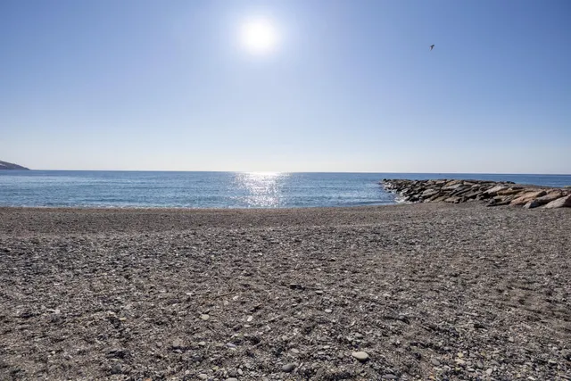 !! IMPRESIONANTE VIVIENDA EN PRIMERA LINEA DE PLAYA !! — 41