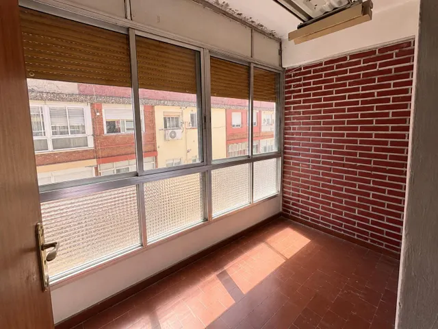 Piso para reformar en La Almozara — 13