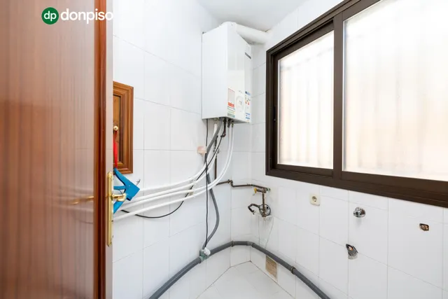 Piso 4 habitaciones 133m² en venta - El serrallo — 24