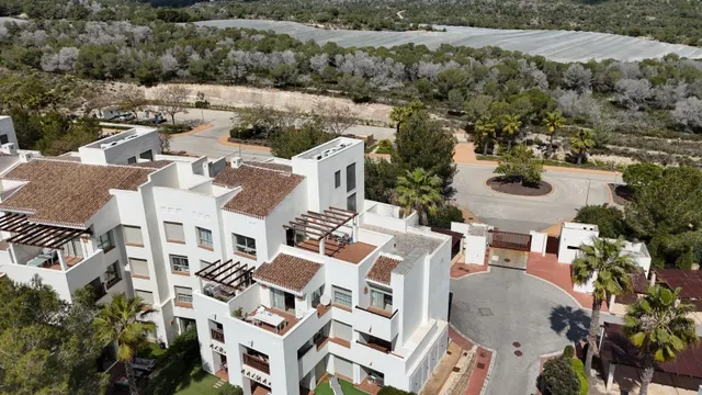 Exclusive Launch | Ático de Lujo con Vistas al Mar en Las Co